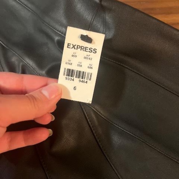 NWT Express Faux Leather Black Bandage Mini Skirt - Picture 3 of 5